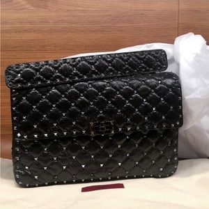 NEW Valentino Garavani Rockstud Spike Black on Black handbag